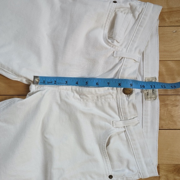 Current/Elliott The Fling Relaxed Fit White Jeans - Picture 4 of 9